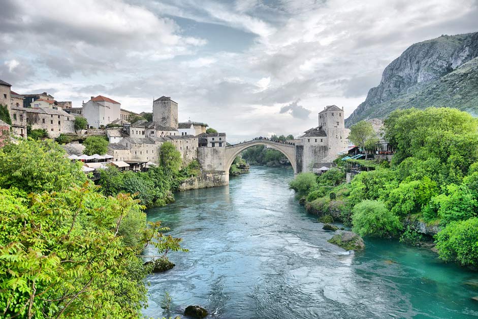 Free Bosnia and Herzegovina Map : Road Maps, Photos and Information.