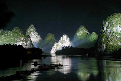 Guilin River Landscape Mountains Picture
