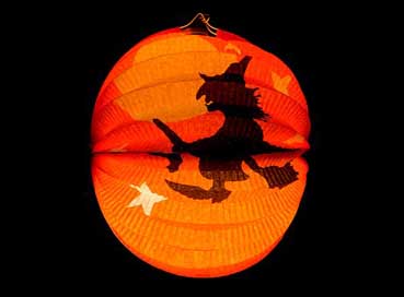 Lantern The-Witch Autumn Halloween Picture